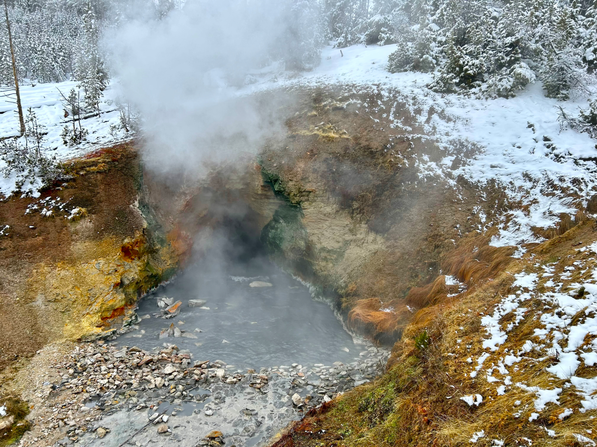 Dragons Mouth Spring